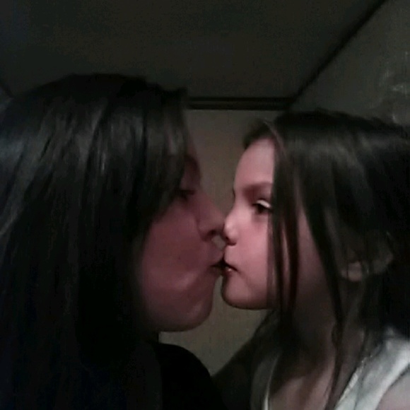 Meet your Posher, Roberta - Picture 1 of 1